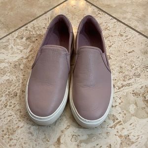 UGG Jass Slip On’s